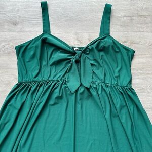 ELOQUII Element Green Maxi Dress | Size 26/28 | Flowy Tie Front